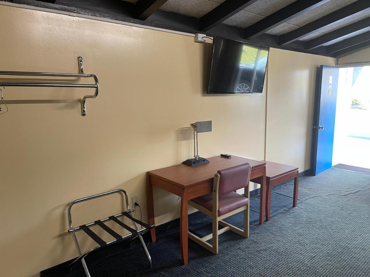 Budget Inn - Madison Dış mekan fotoğraf